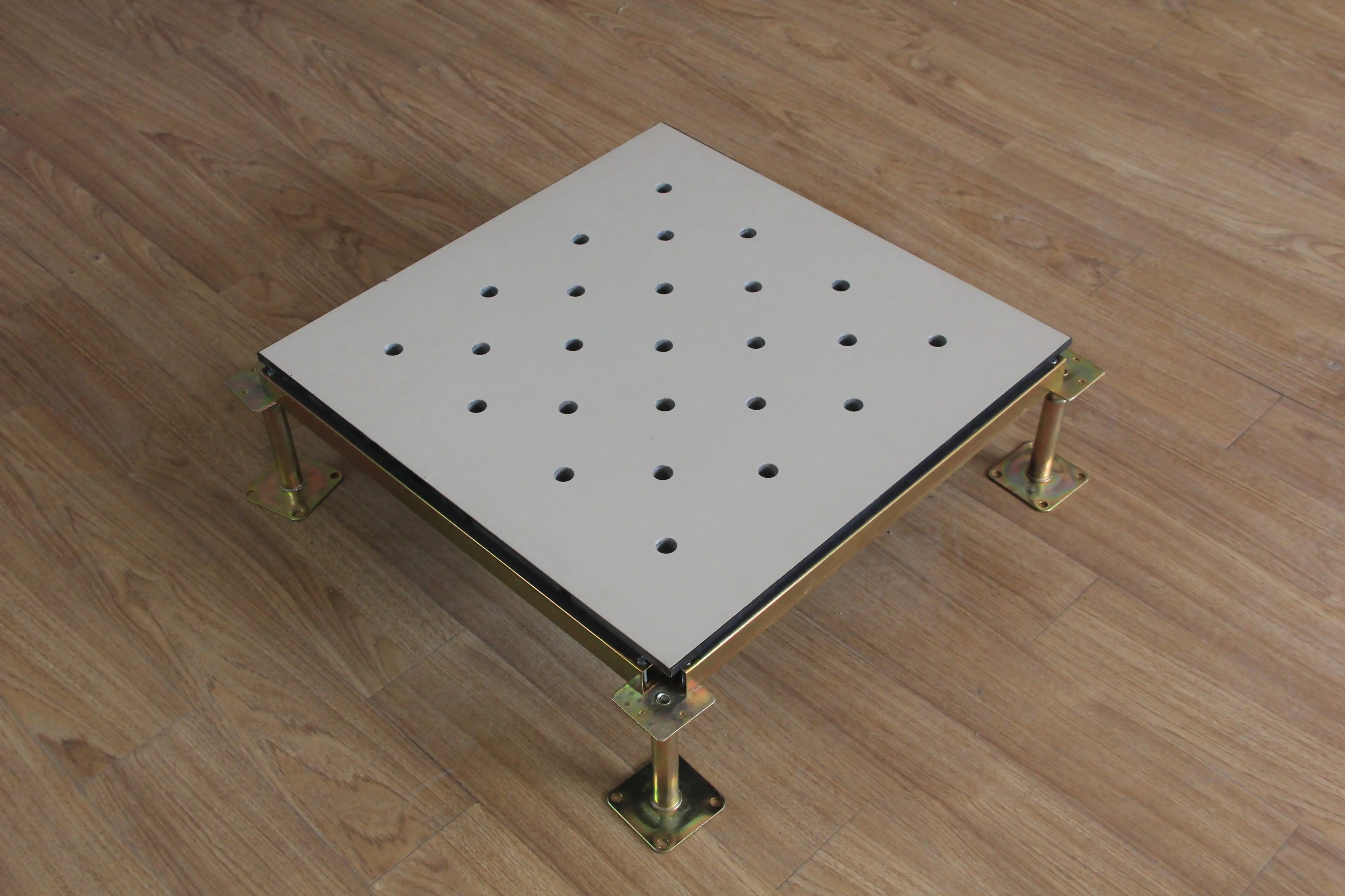 Aluminum alloy antistatic floor